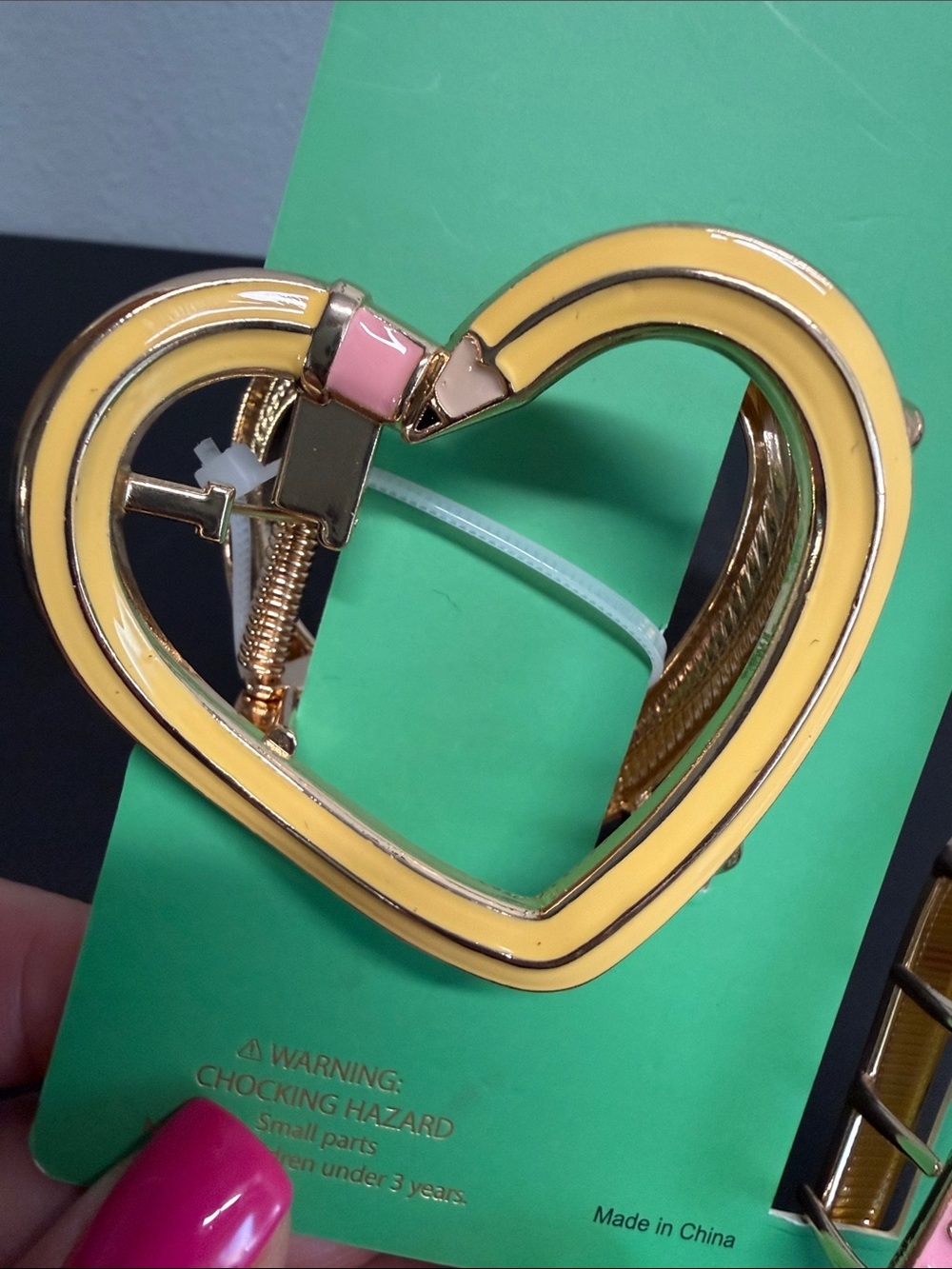 Piper K | School Motif Metal Hair Clips - Picture 5 of 8